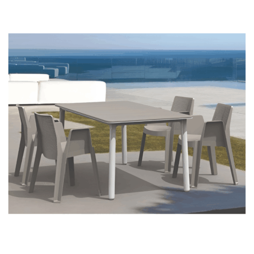 PACK: TABLE MARSELLA + 4 FAUTEUILS PLAY