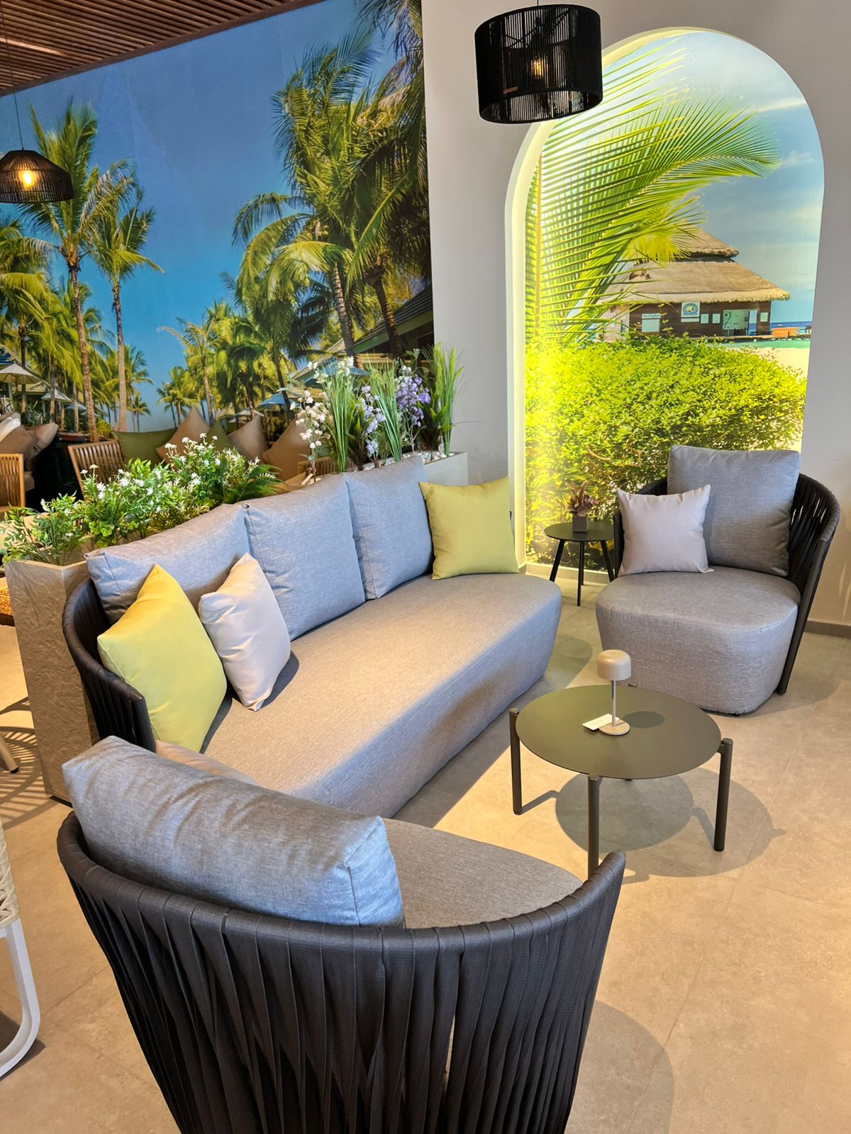 SALON BELLIS – Image 3